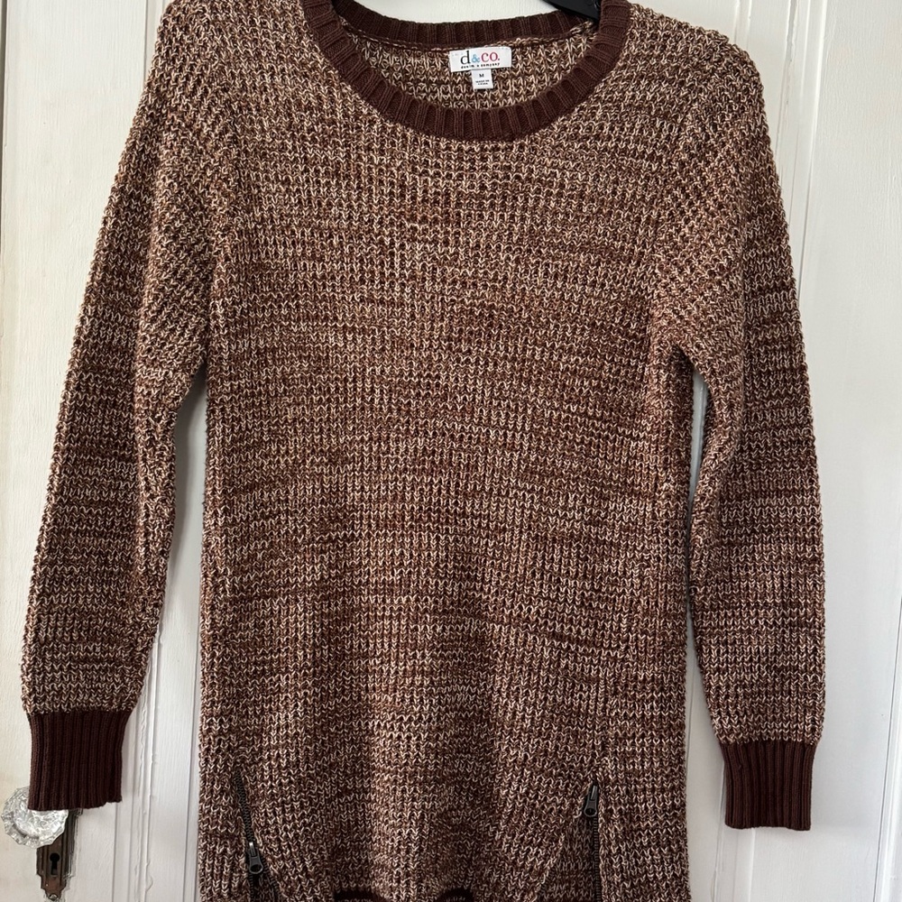 Denim&Co Brown Crew Neck Sweater with Relaxed Fit